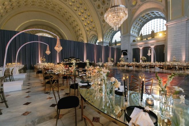 Raegan Building & Union Station Wedding